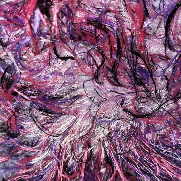 Handmade Lavender Wool Handbag with Pink and Purple Accents - Picture 2 of 4